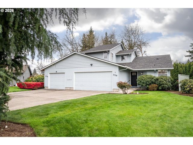 2738 DAYNA Ln, Eugene, OR 97408