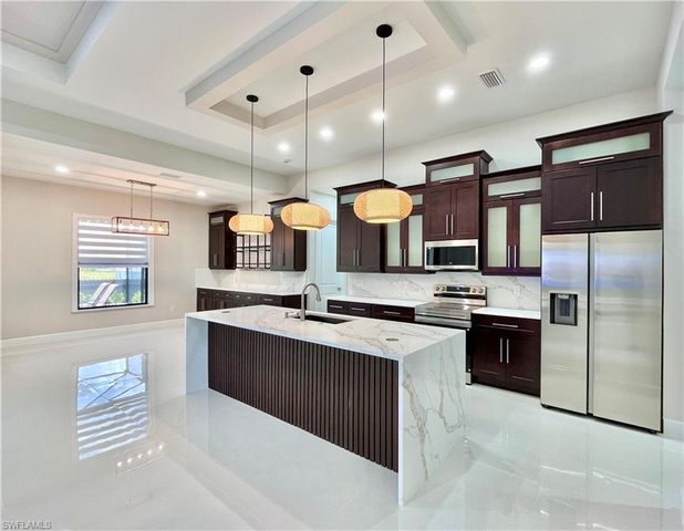 2341 NW 38th PL, Cape Coral, FL 33993
