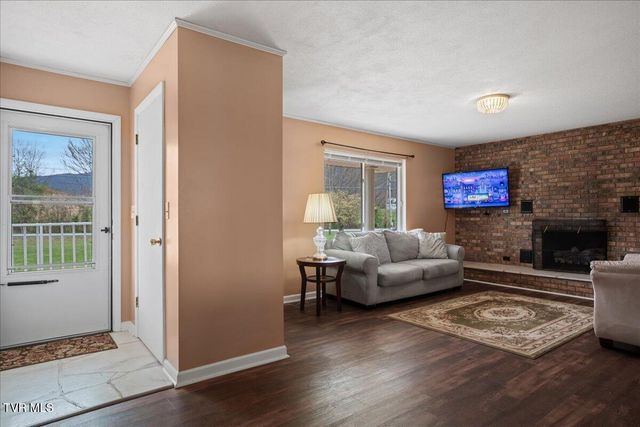 345 Arrowood Road, Jonesborough, TN 37659