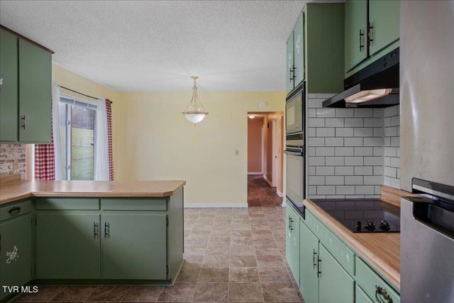 345 Arrowood Road, Jonesborough, TN 37659