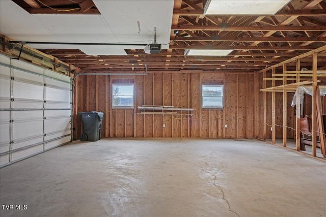 345 Arrowood Road, Jonesborough, TN 37659