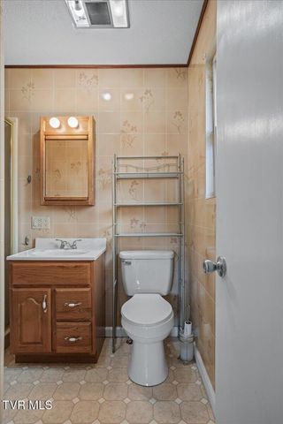 345 Arrowood Road, Jonesborough, TN 37659