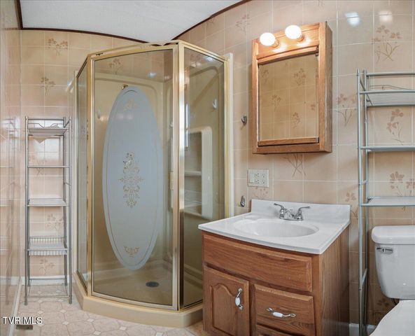 345 Arrowood Road, Jonesborough, TN 37659