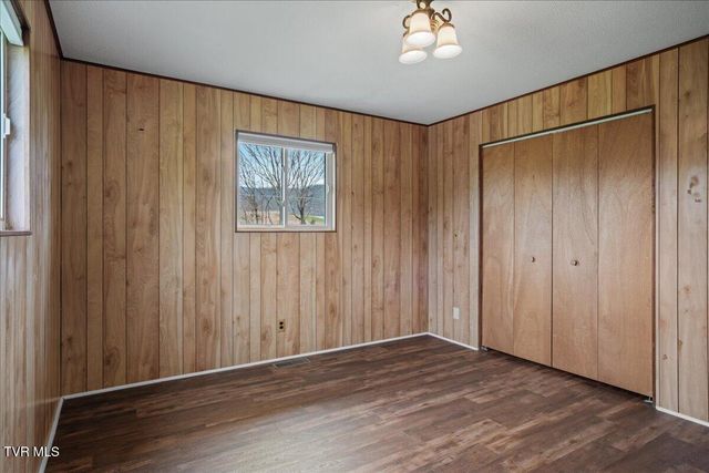 345 Arrowood Road, Jonesborough, TN 37659