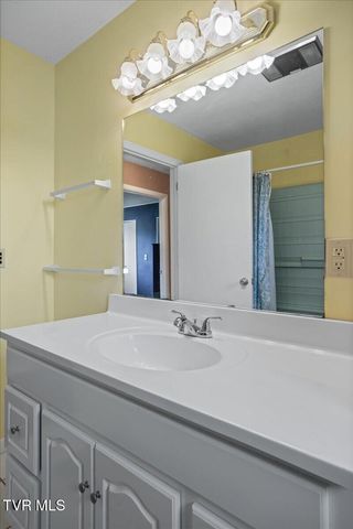 345 Arrowood Road, Jonesborough, TN 37659