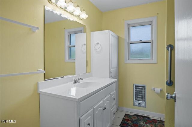 345 Arrowood Road, Jonesborough, TN 37659