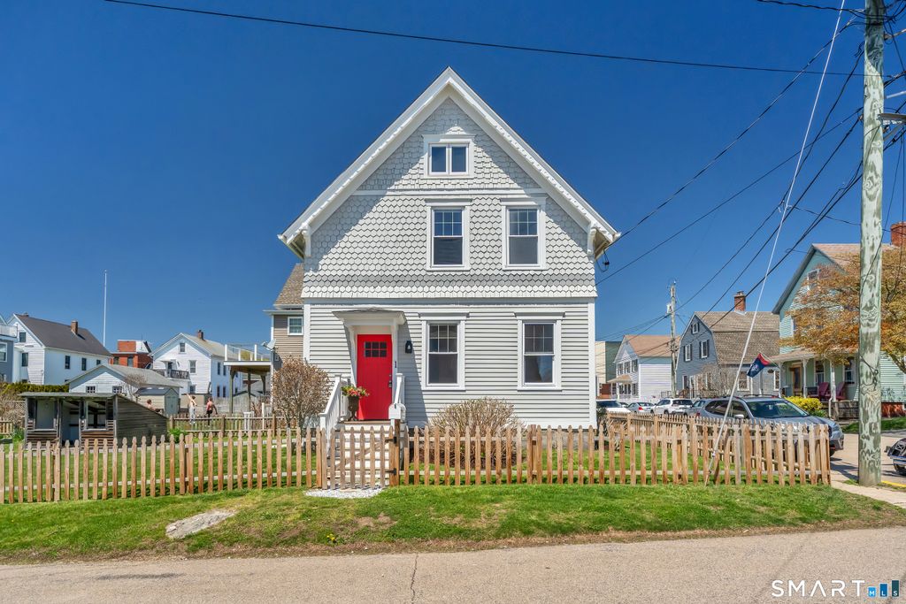 1 South Street, Stonington, CT 06378