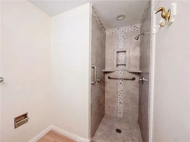 1124 N Soldano Drive, Azusa, CA 91702