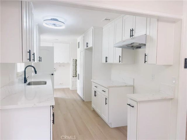 1124 N Soldano Drive, Azusa, CA 91702