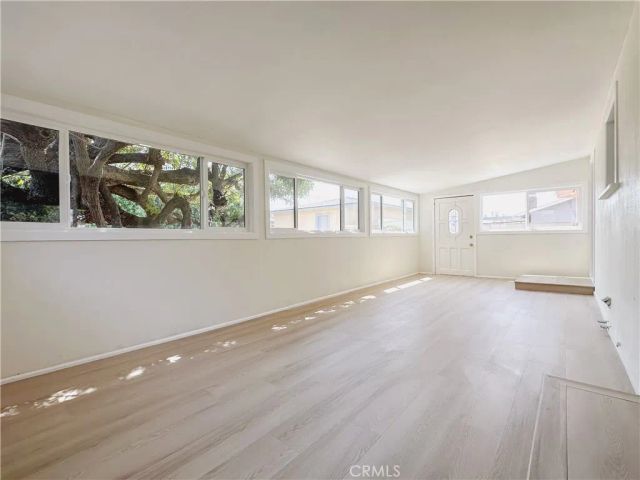 1124 N Soldano Drive, Azusa, CA 91702