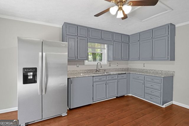 52 Omega Drive, Lawrenceville, GA 30044