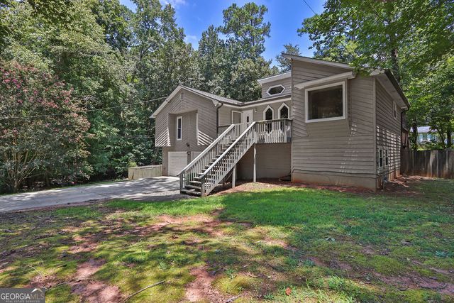 52 Omega Drive, Lawrenceville, GA 30044