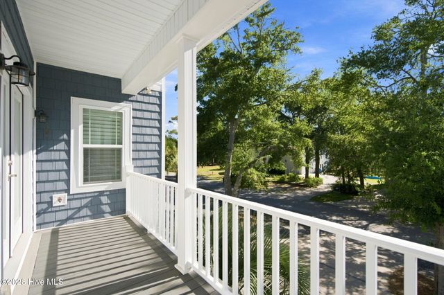 119 SW 12th Street, Oak Island, NC 28465