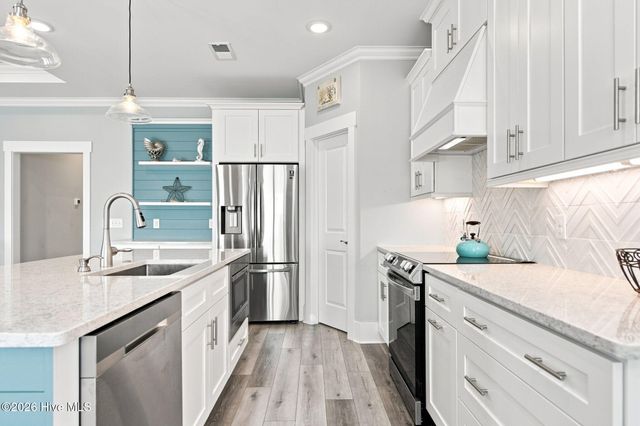 119 SW 12th Street, Oak Island, NC 28465