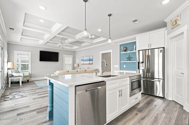 119 SW 12th Street, Oak Island, NC 28465