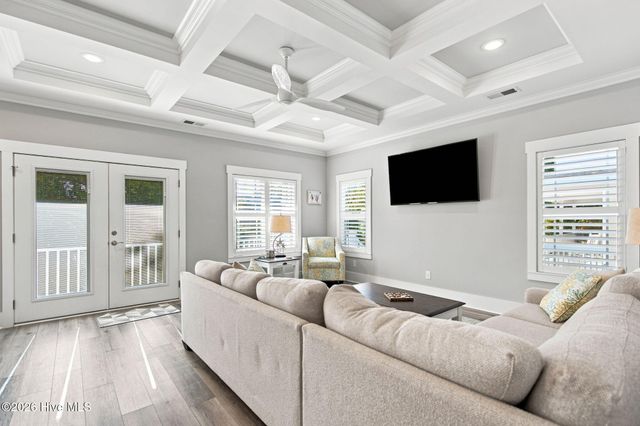 119 SW 12th Street, Oak Island, NC 28465