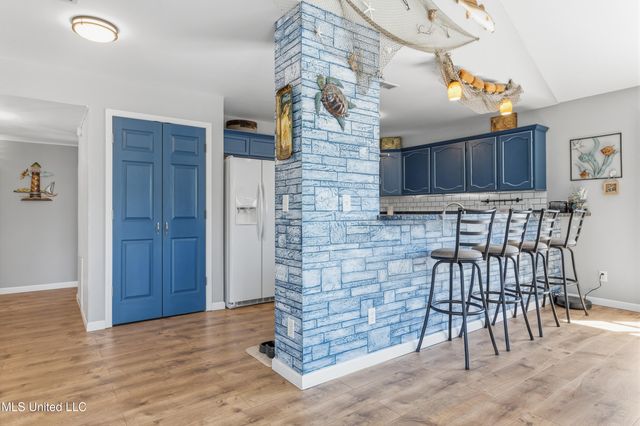 5015 1st Avenue, Bay Saint Louis, MS 39520