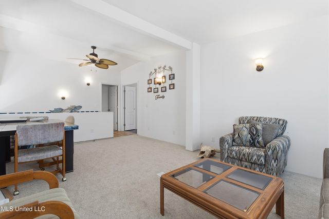 5015 1st Avenue, Bay Saint Louis, MS 39520