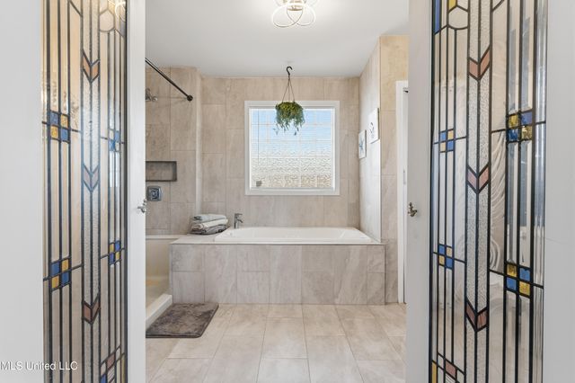 5015 1st Avenue, Bay Saint Louis, MS 39520