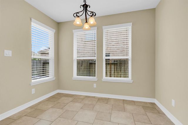 25314 Pineglen Terrace Drive, Spring, TX 77389