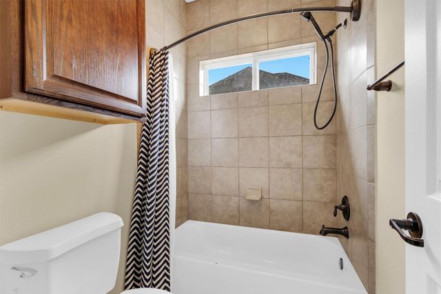 25314 Pineglen Terrace Drive, Spring, TX 77389
