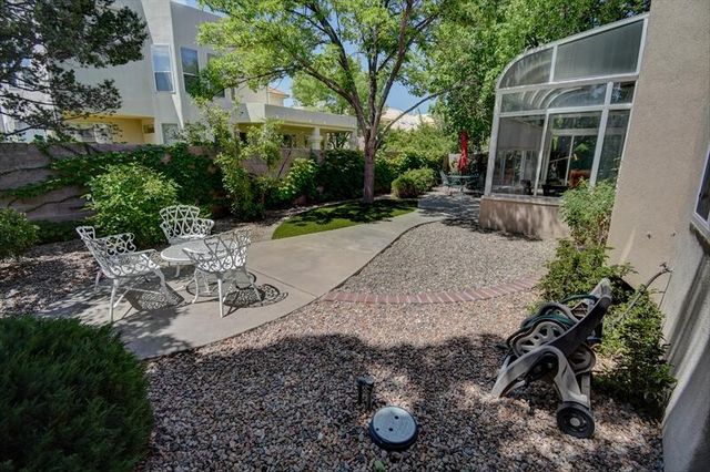 11132 Spyglass Hill Lane NE, Albuquerque, NM 87111