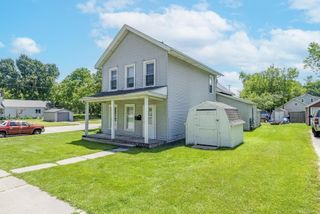1104 Pine Street, Port Huron, MI 48060