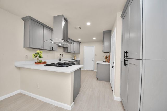 7707 Lumber Jack Drive, Houston, TX 77040