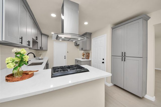 7707 Lumber Jack Drive, Houston, TX 77040