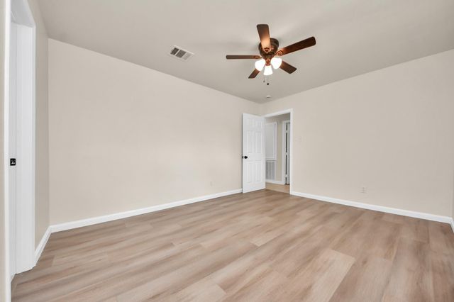 7707 Lumber Jack Drive, Houston, TX 77040