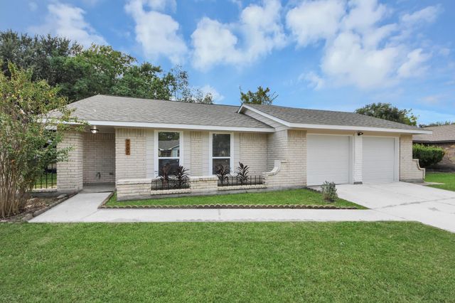 7707 Lumber Jack Drive, Houston, TX 77040