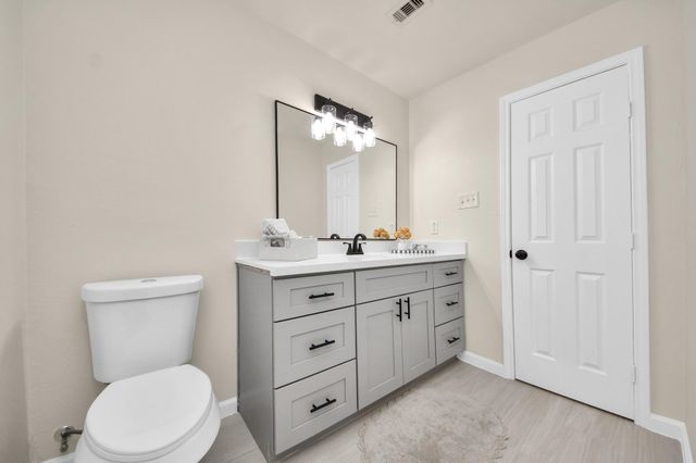 7707 Lumber Jack Drive, Houston, TX 77040