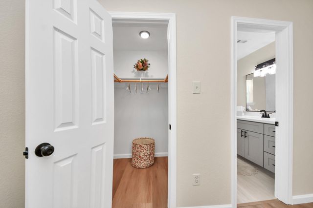 7707 Lumber Jack Drive, Houston, TX 77040