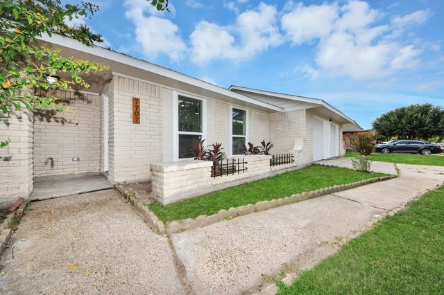 7707 Lumber Jack Drive, Houston, TX 77040