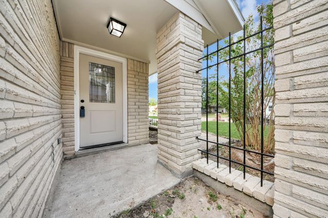 7707 Lumber Jack Drive, Houston, TX 77040
