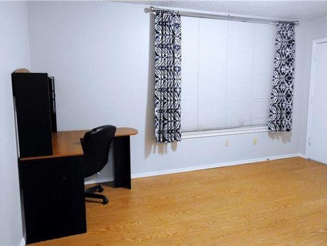 2409 Leon ST 108, Austin, TX 78705