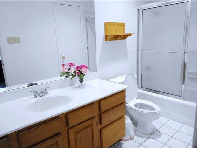 2409 Leon ST 108, Austin, TX 78705