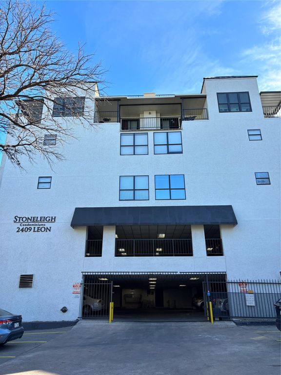 2409 Leon ST 108, Austin, TX 78705
