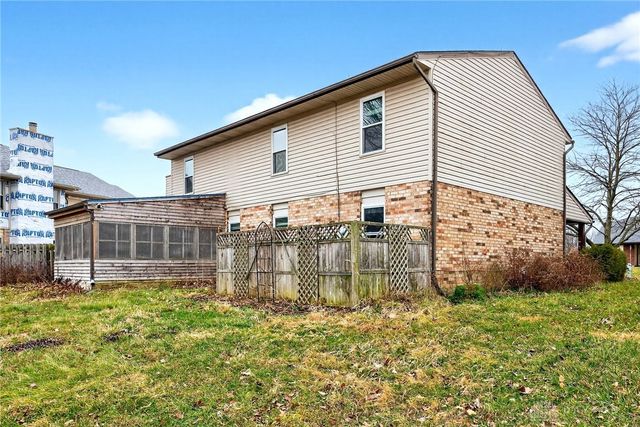 6613 Loblolly Drive, Huber Heights, OH 45424