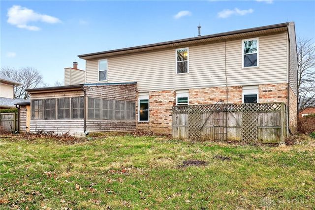 6613 Loblolly Drive, Huber Heights, OH 45424