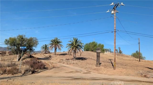 1 Hill, Lake Elsinore, CA 92530