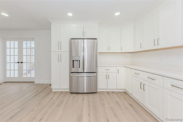 5590 Bayswater Road, West Bloomfield, MI 48322