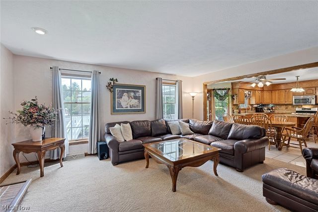 5901 Sharon Drive, Youngstown, OH 44512