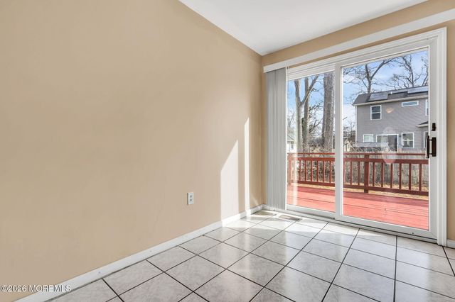 641 Ship Avenue, Beachwood, NJ 08722