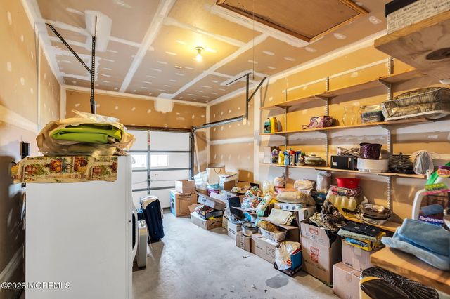 641 Ship Avenue, Beachwood, NJ 08722