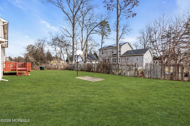 641 Ship Avenue, Beachwood, NJ 08722