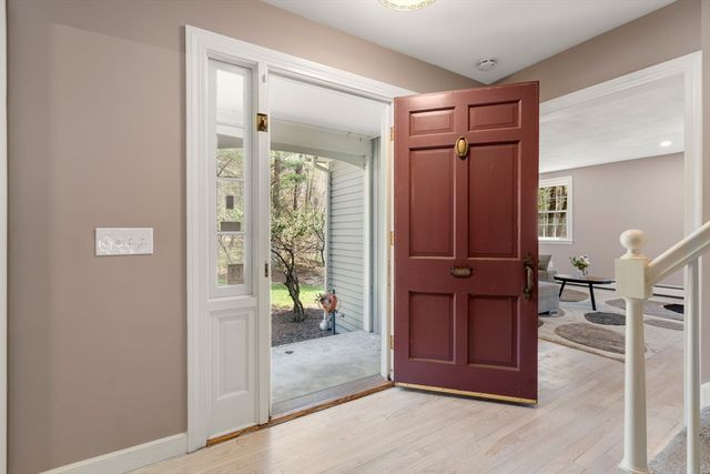 18 Old Orchard Road, Sherborn, MA 01770