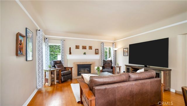 2105 N Heliotrope Drive, Santa Ana, CA 92706