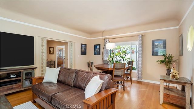 2105 N Heliotrope Drive, Santa Ana, CA 92706