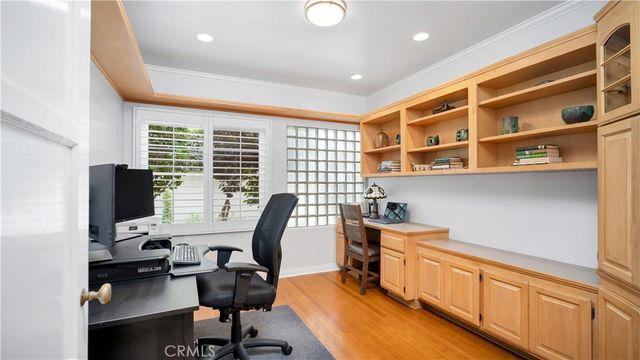 2105 N Heliotrope Drive, Santa Ana, CA 92706